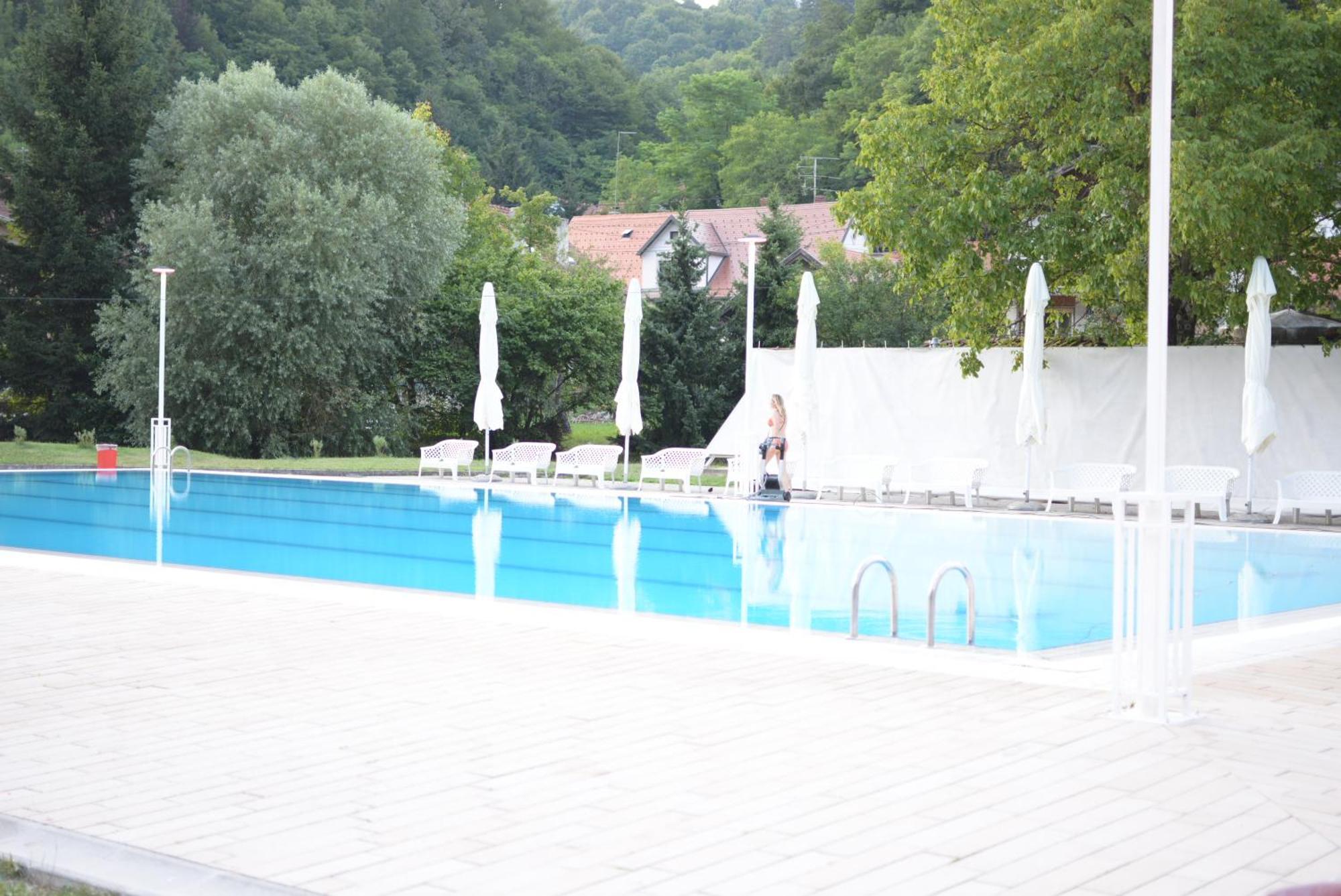 Studio Apartment Old Town Castle ซาโมบอร์ ภายนอก รูปภาพ